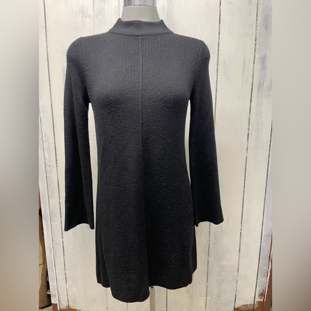 Line - Knit Dress - Picture 2 of 6